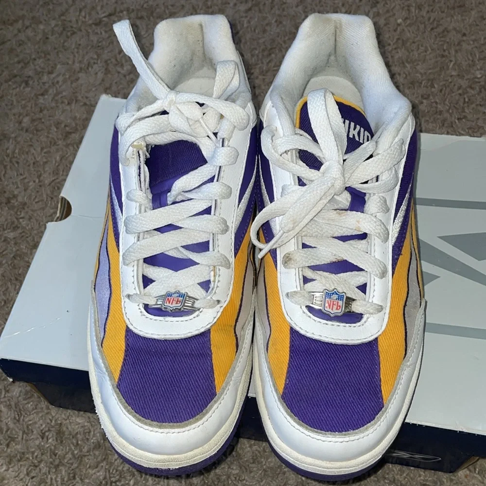 Reebok x NFL Minnesota Viking purple gold white mens sneakers - Picture 5 of 14